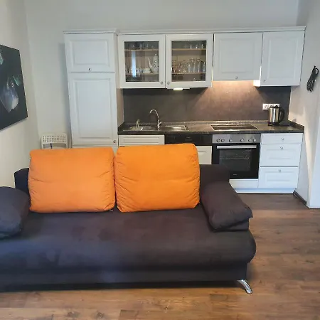Nicerooms Aachen Guest house Wurselen