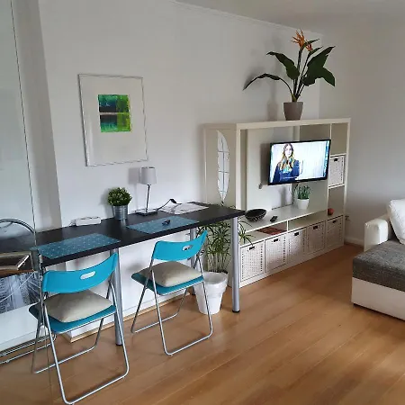 Nicerooms Aachen 3*