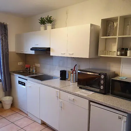Nicerooms Aachen 3*